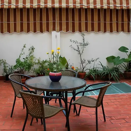 Con Patio Cerca Mezquita Appartamento